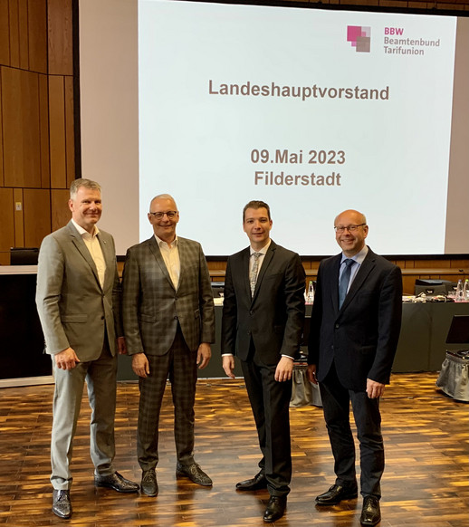 Teilnehmende des BV Baden beiM Landeshauptvorstand mit dem Vorsitzenden des BBW, Kai Rosenberger