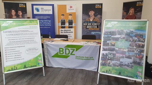 Nachwuchskräfte September 2024 - HZA Köln